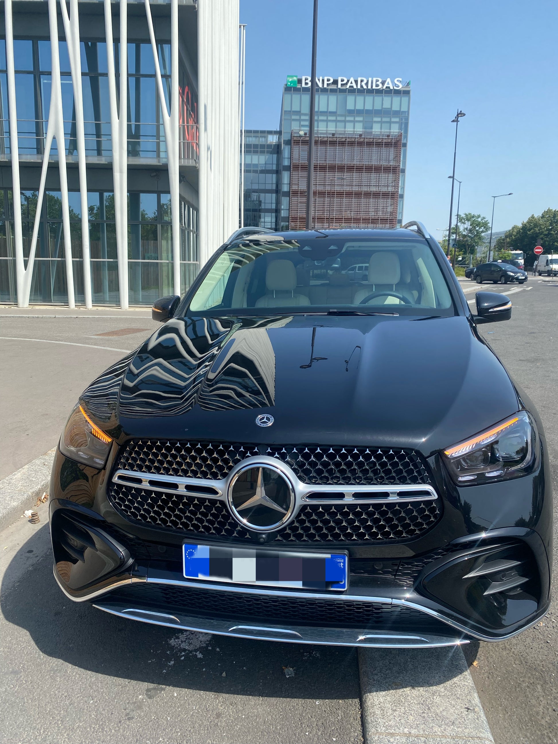  Leader car  MERCEDES BENZ GLE HYBRIDE