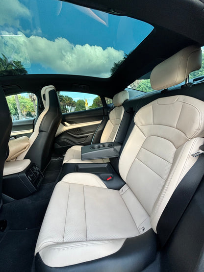  Leader car  PORSCHE TAYCAN 4S Intérieur cuir beige